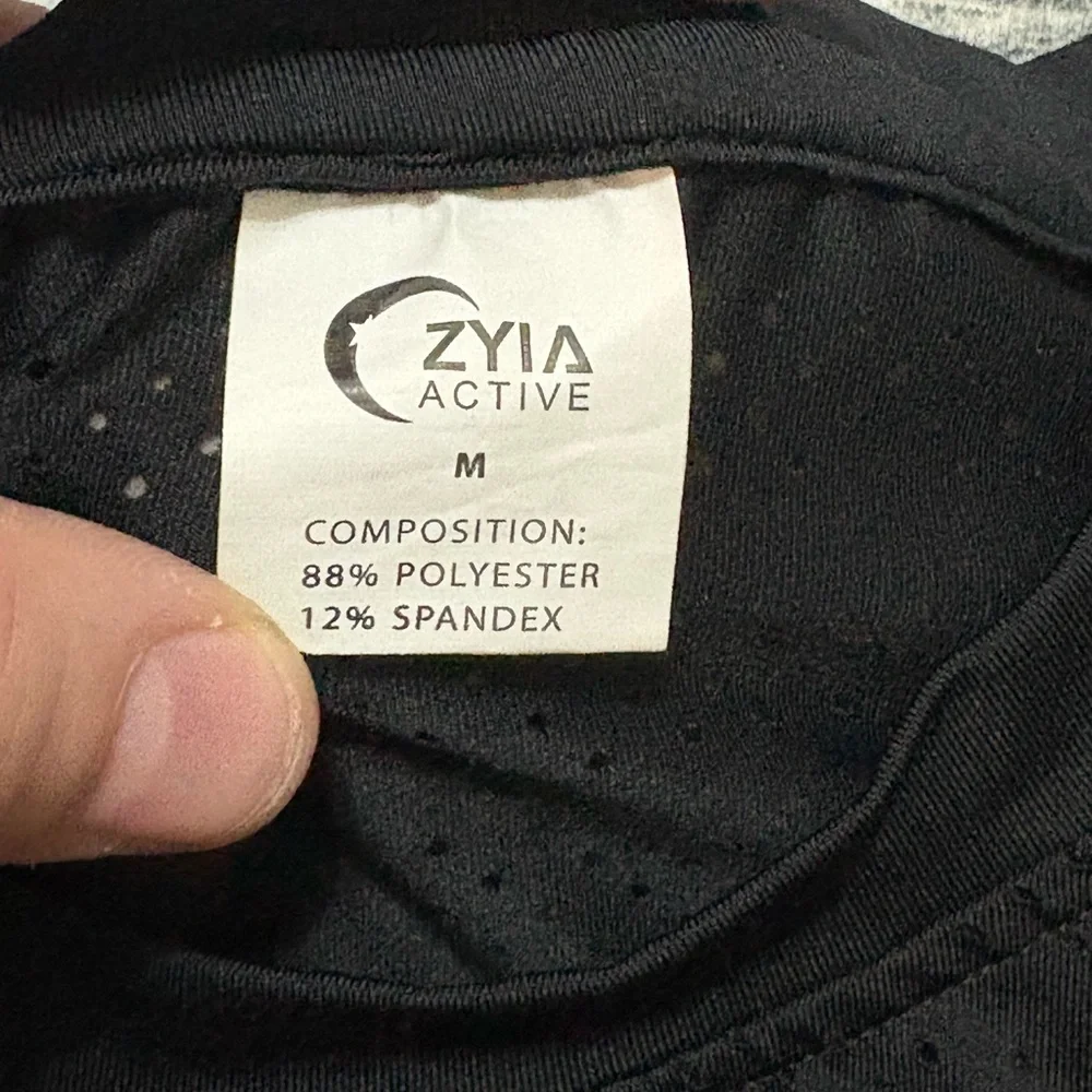 Zyia Ladies Tank Top Medium - Picture 3 of 5